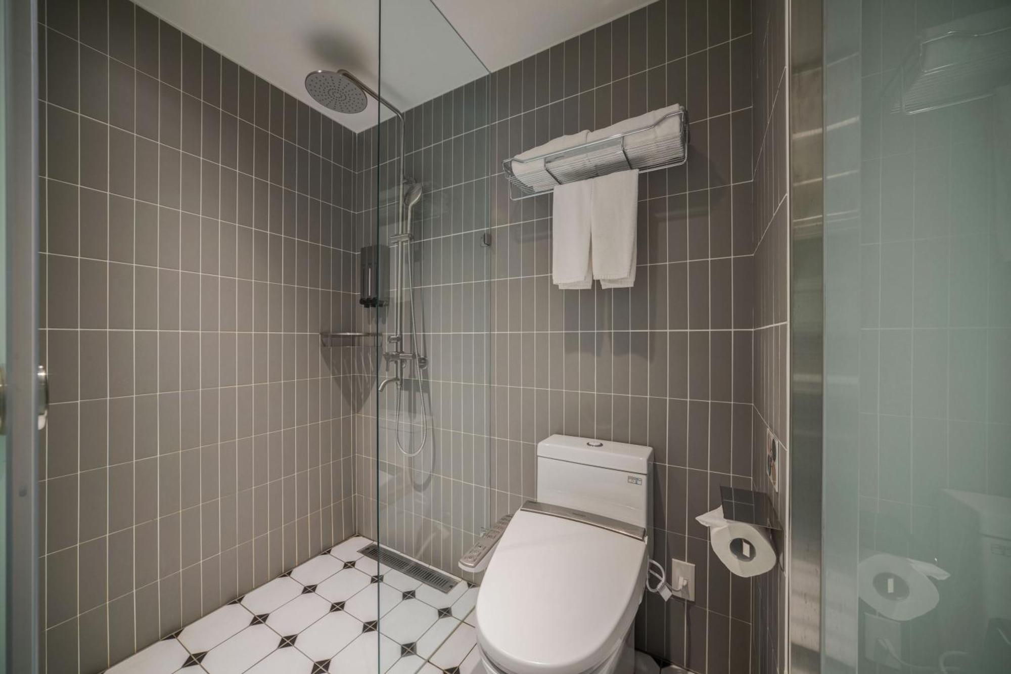 Fun Stay Inn Ximen Taipei Eksteriør billede